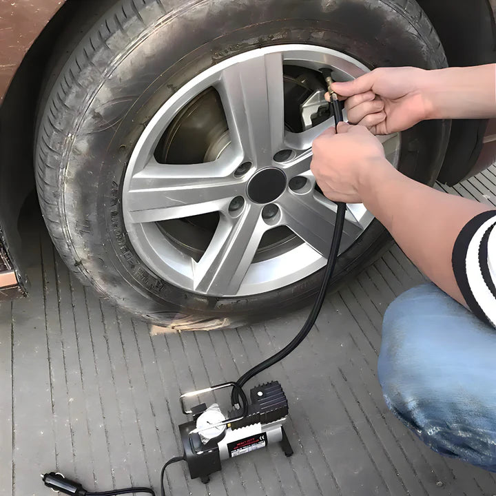 Kompresor za pumpanje guma 12v